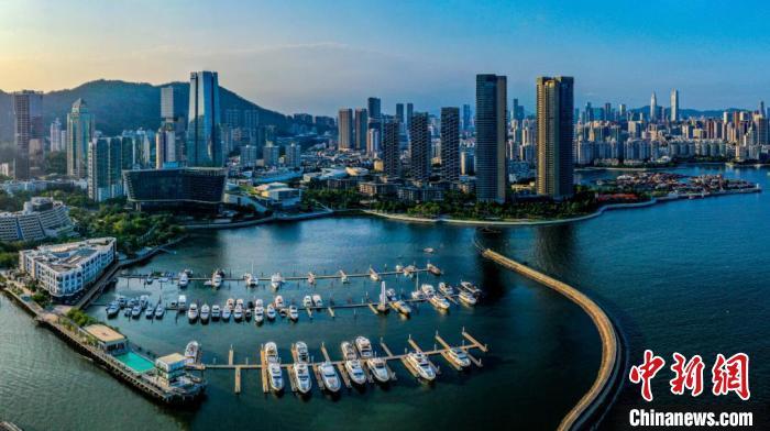 深圳市蛇口濱海文化創(chuàng)意街區(qū)。 廣東省文旅廳 供圖